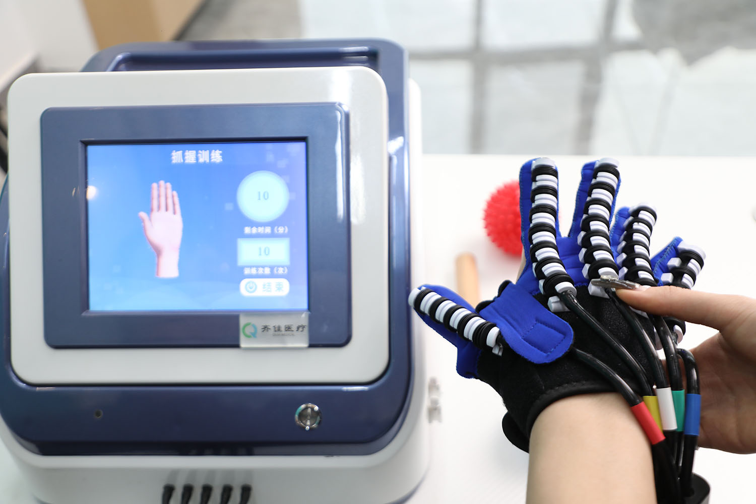 robot gloves rehabilitation